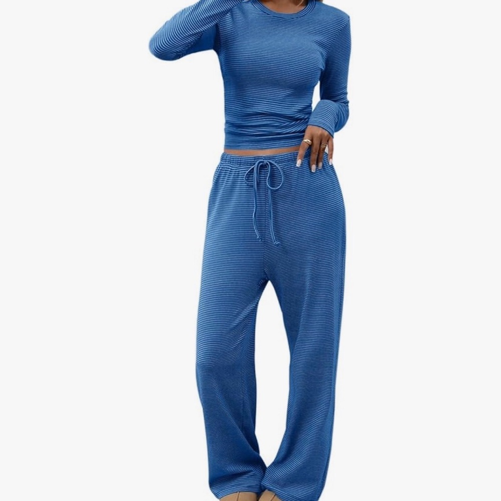 Elegant Blue Women's Lounge Set